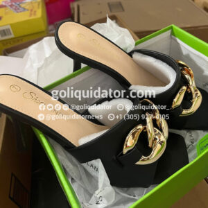 Lotes de zapatillas deportivas (principalmente) y zapatos casuales