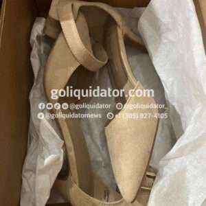 Lotes de zapatillas deportivas (principalmente) y zapatos casuales