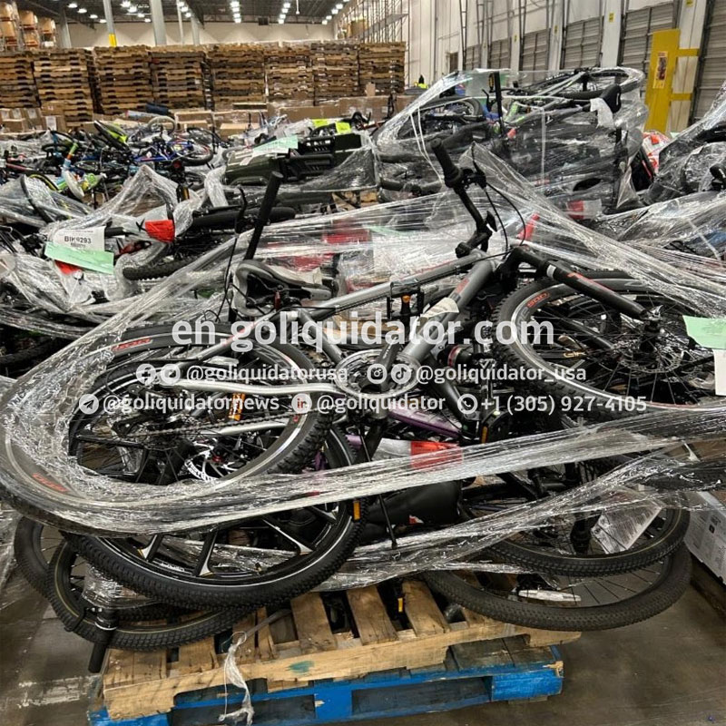 Lot of bikes, scooters and more