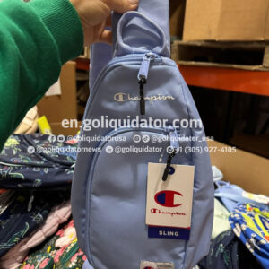 Lots of backpacks, lunch bags, and bags