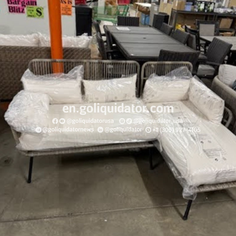 Lot of outdoor furniture and assorted items