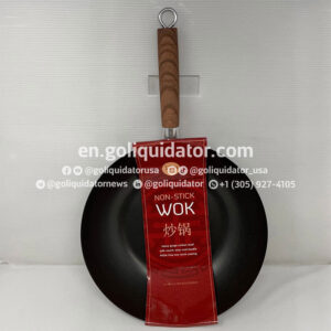 Lots of non-stick 12 inches woks