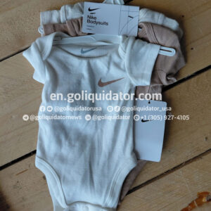 Lots of kids’ clothing from top brands