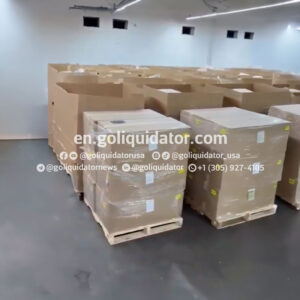 Lots of Amazon truckload merchandise for bin stores.