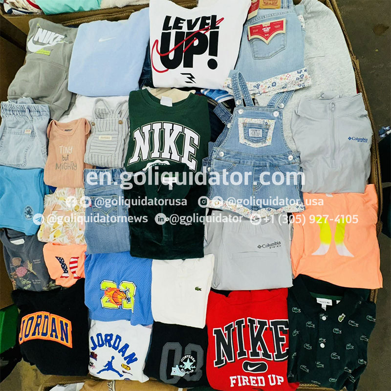 Large lot of children’s clothing and accessories from highly recognized brands
