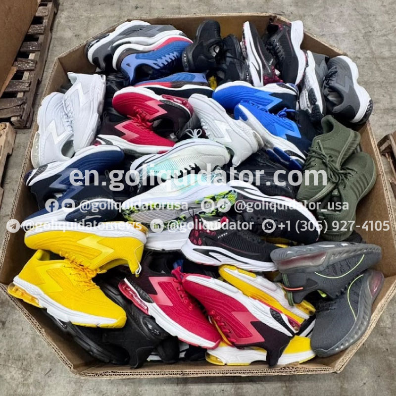 lots of Jerko sports shoes