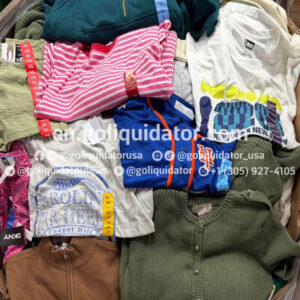 Truckload of mixed clothing from Sam's Club