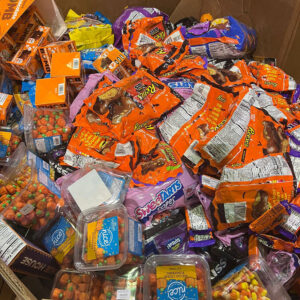 Candies by truckload in wholesale liquidation