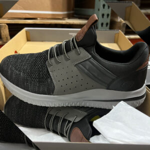 Lot of sports and casual shoes in wholesale liquidation