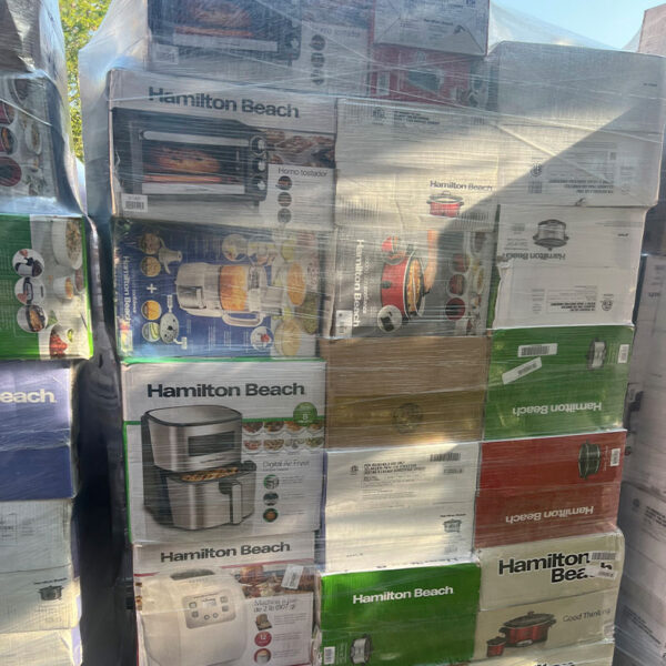Lots of Hamilton Beach small appliances in wholesale liquidation