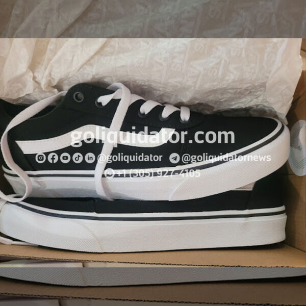 Sports and casual shoes by container in wholesale liquidation