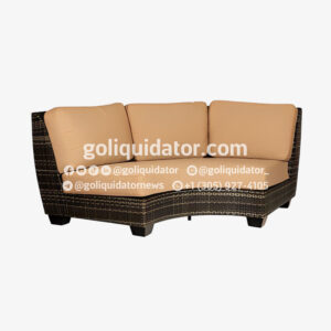 Lots of high-quality outdoor furniture in wholesale liquidation.